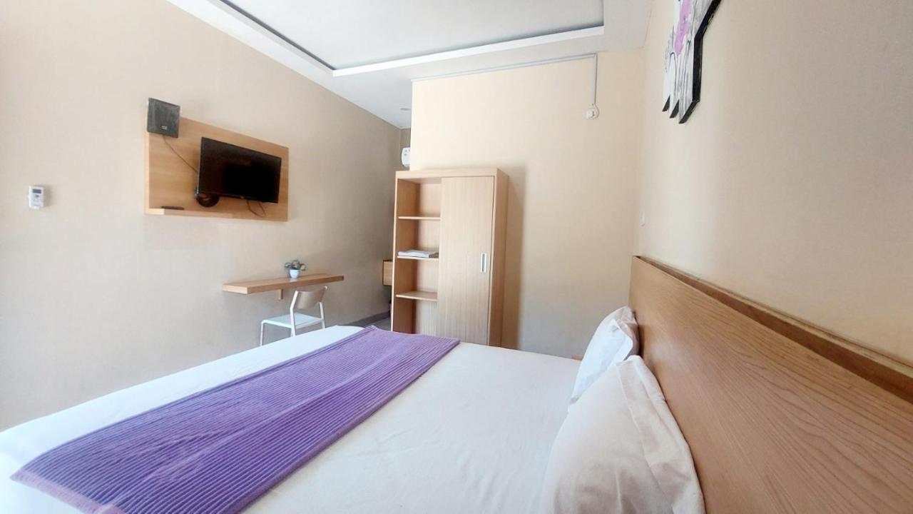 Sasando Residence Kupang Kupang  Esterno foto