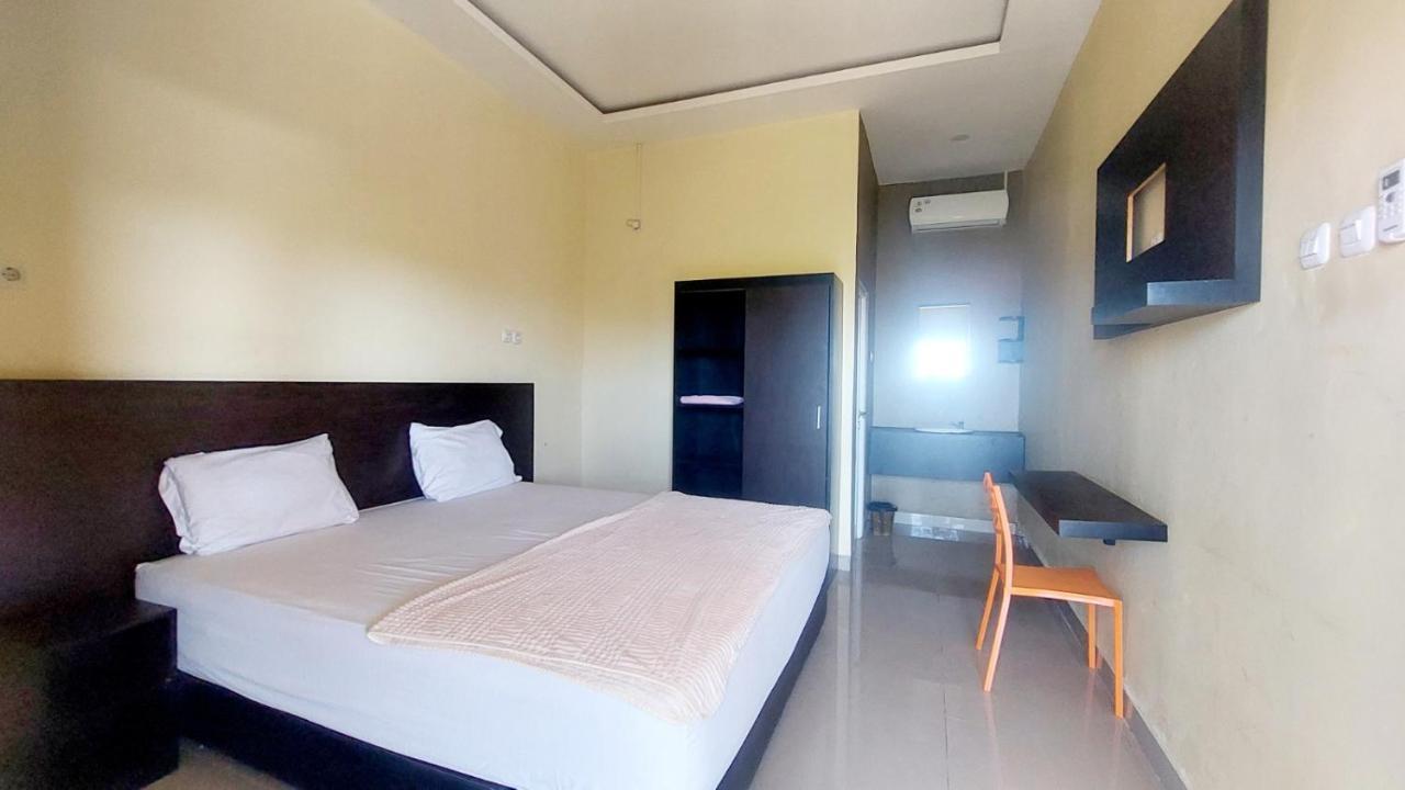 Sasando Residence Kupang Kupang  Esterno foto