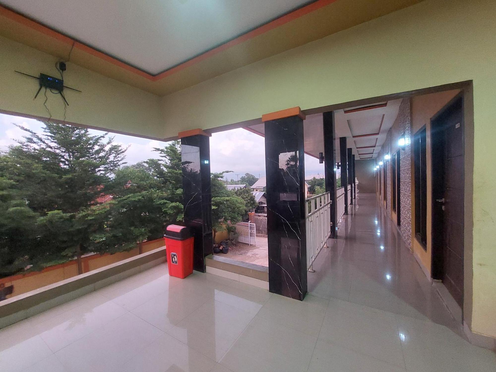 Sasando Residence Kupang Kupang  Esterno foto